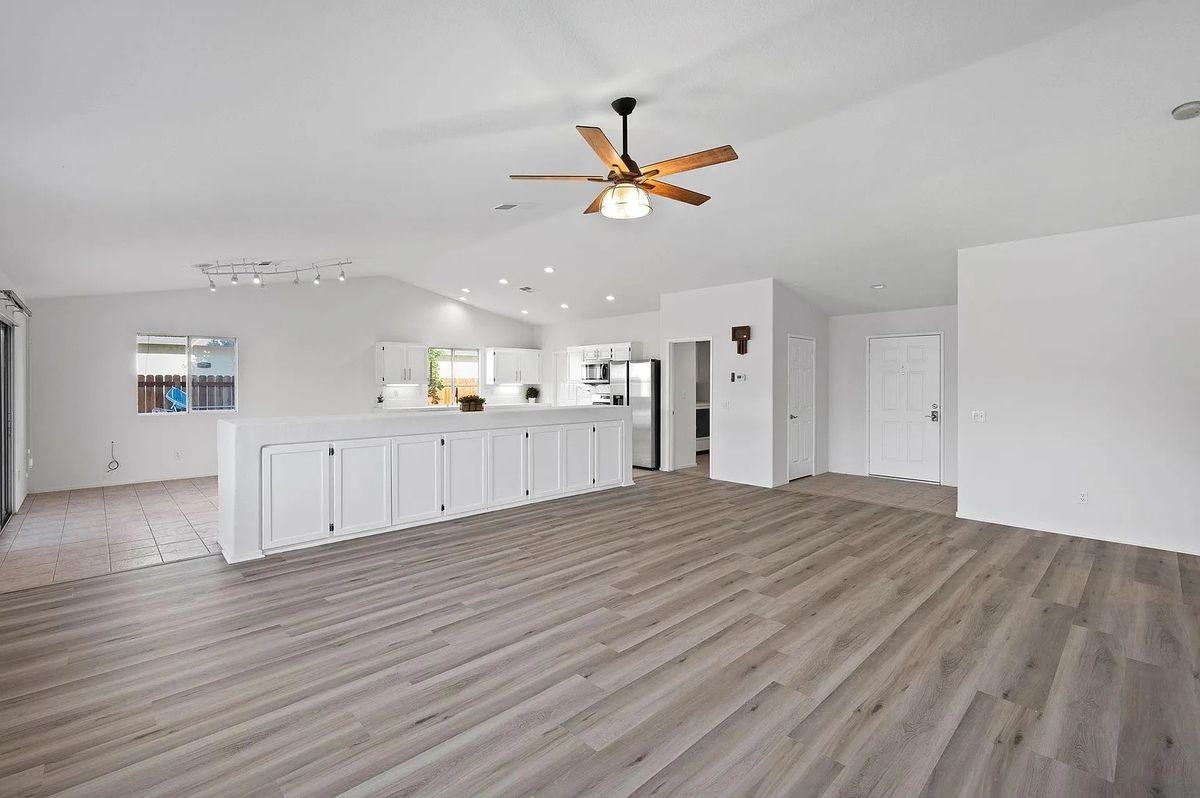 41617 Beadling Rd - Photo 2 of 25