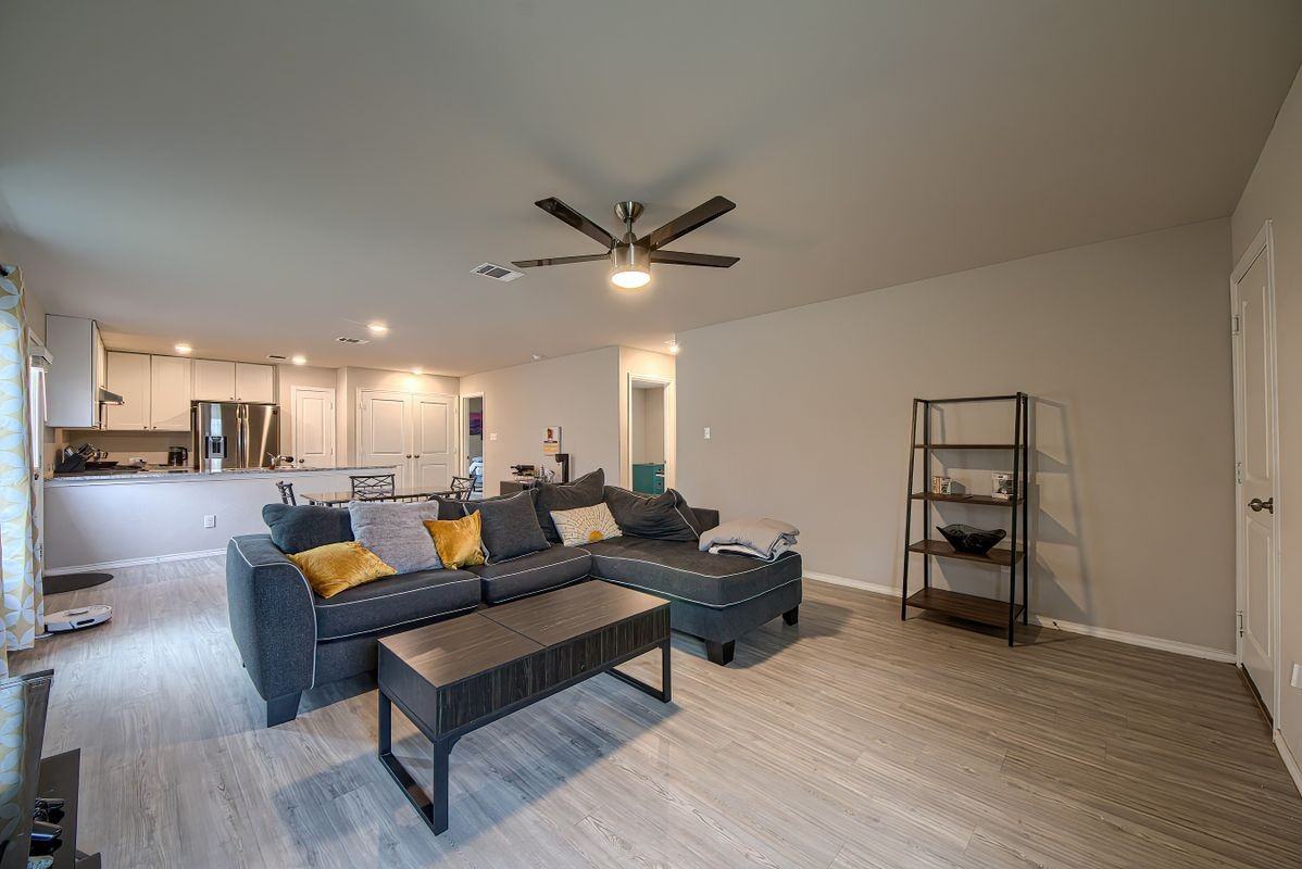 14014 Homestead Way - Photo 6 of 27