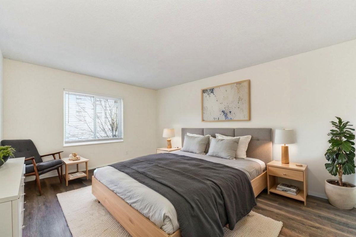 8360 Greensboro Dr - Photo 7 of 44