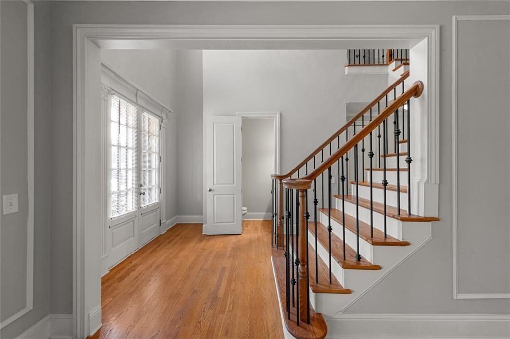 110 Arden Pl - Photo 7 of 41