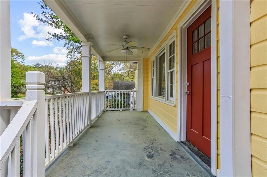 1304 Conway Rd - Photo 3 of 26