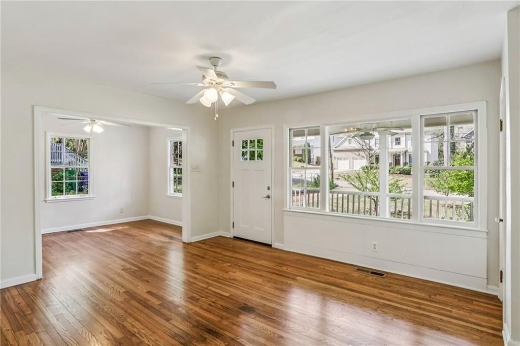 1304 Conway Rd - Photo 6 of 26