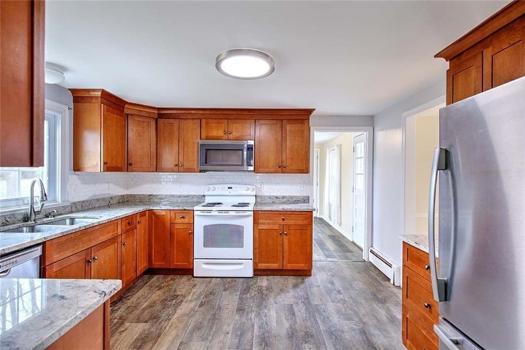 12 Whalen Dr - Photo 7 of 32