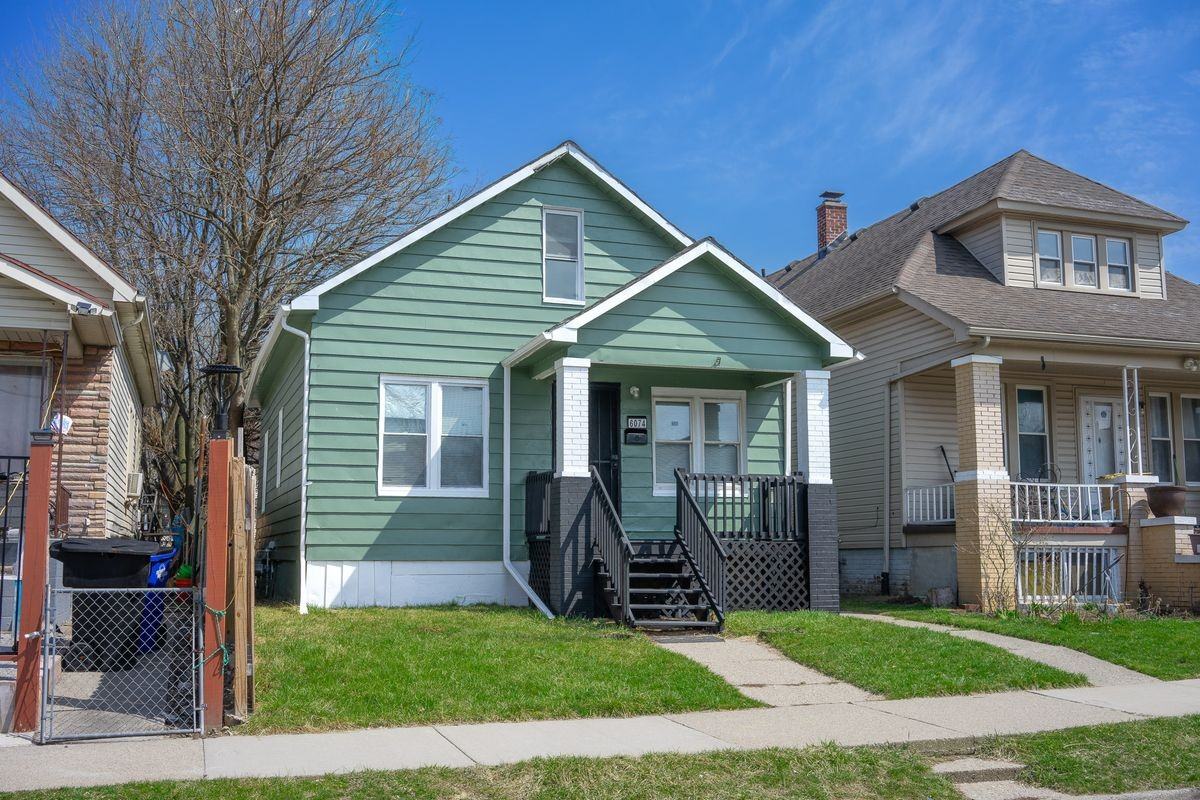 6074 Tarnow St - Photo 2 of 20