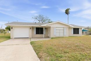 711 Cisneros St - Photo 1 of 1