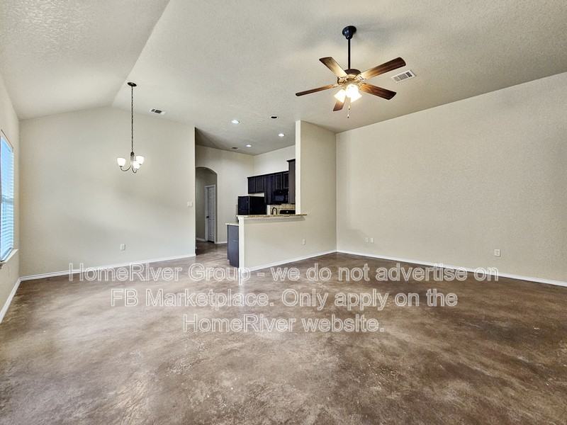 2564 Pahmeyer Rd - Photo 5 of 17