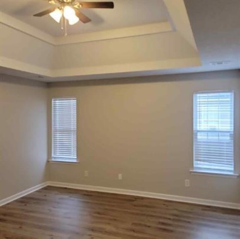 404 Dunmurry Pl - Photo 7 of 11