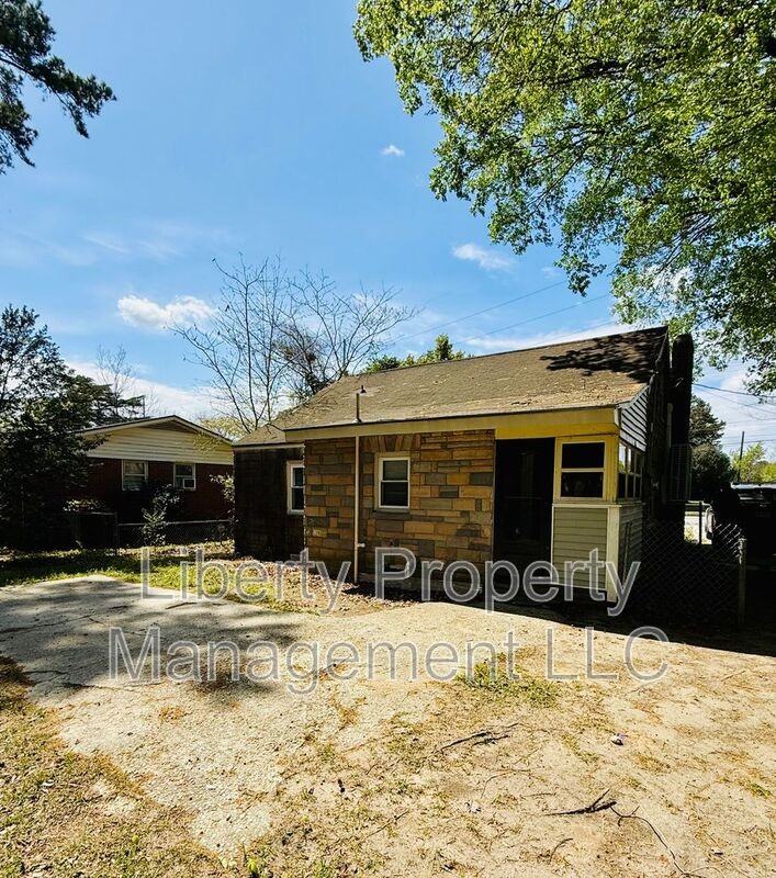 1628 Murchison Rd - Photo 7 of 17