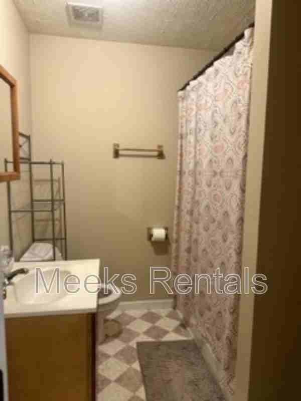 106 Mount Vernon Ln - Photo 7 of 11