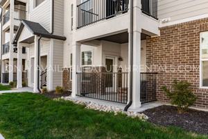 featured image of 881 N Coulsen Dr #102