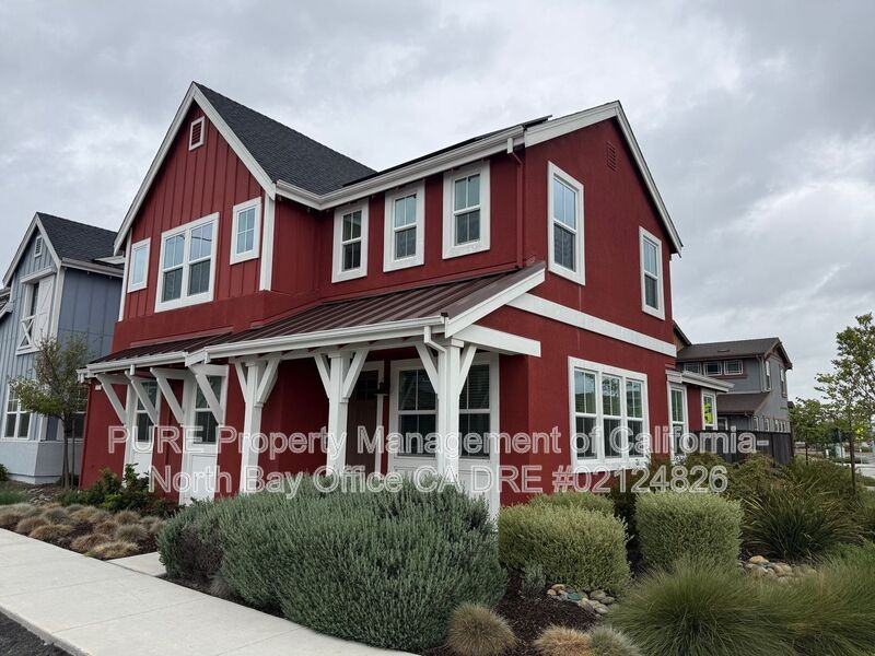 1823 Pico St - Photo 2 of 21