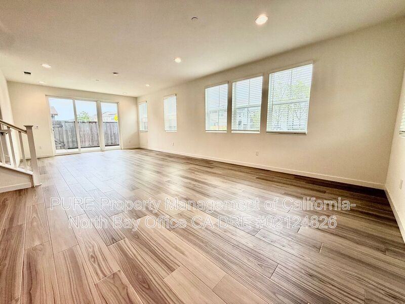 1823 Pico St - Photo 6 of 21