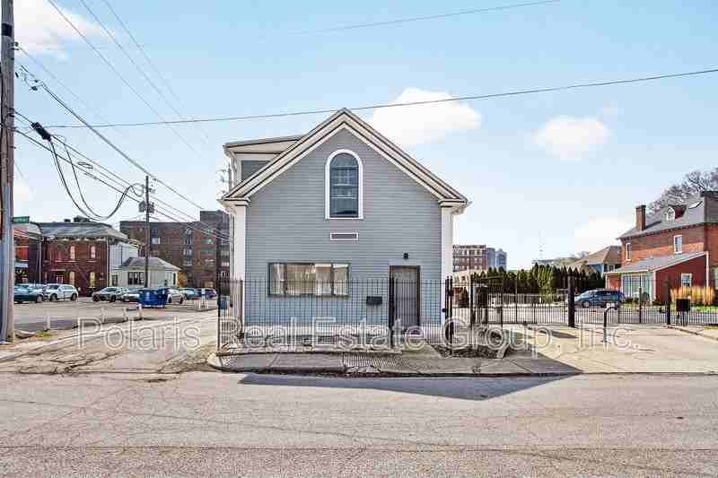 145 E 14th St - Photo 3 of 25