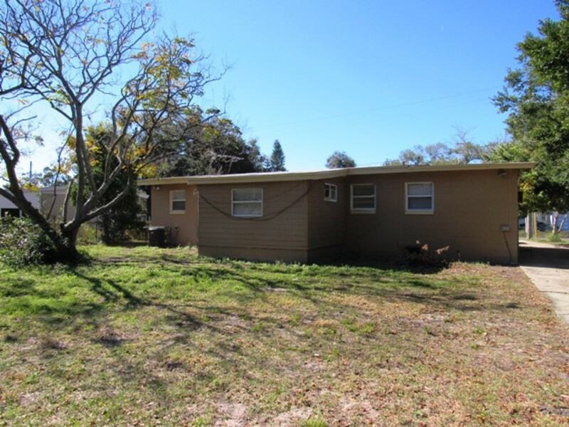 1253 Emeralda Rd - Photo 2 of 2