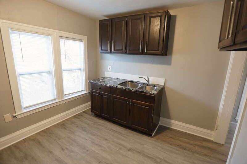 1403 Turner Ave Nw #2 - Photo 3 of 7