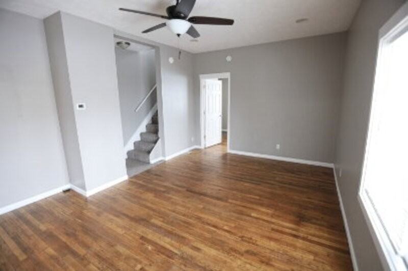826 4th St Nw - Photo 3 of 8