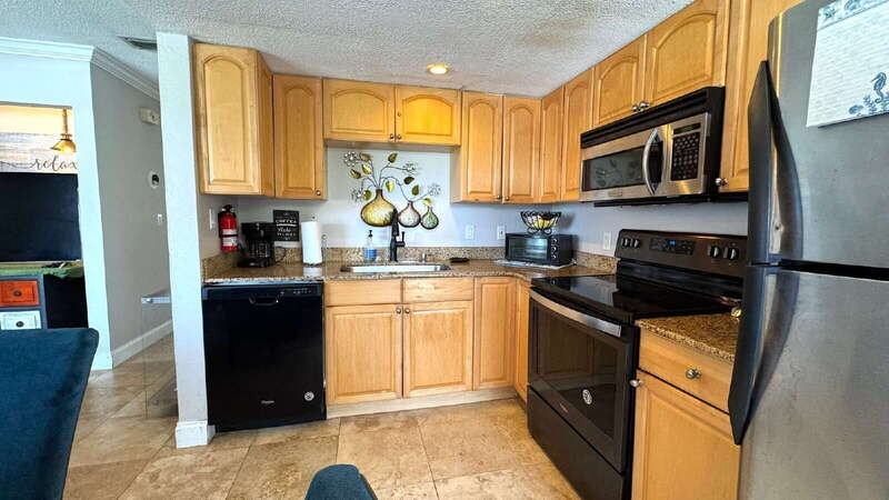 506 University Blvd #3 - Photo 3 of 11