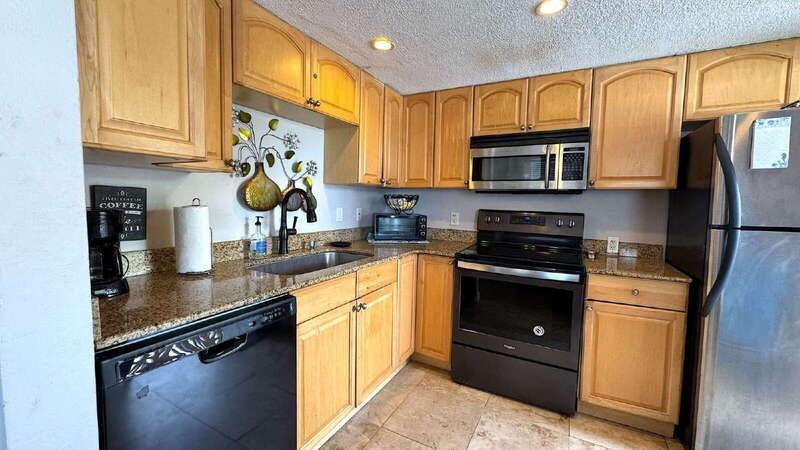 506 University Blvd #3 - Photo 4 of 11