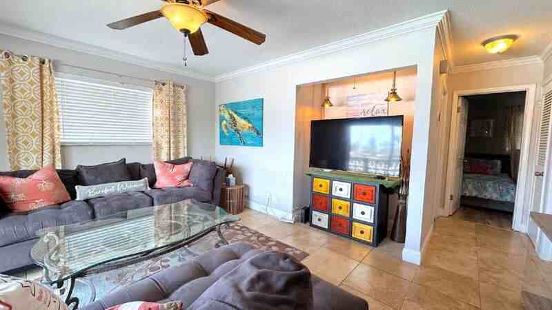 506 University Blvd #3 - Photo 6 of 11