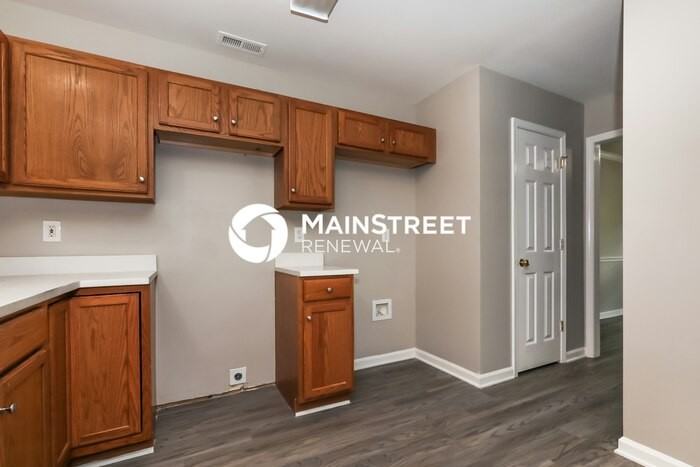 6519 Spanish Moss Ln - Photo 7 of 17