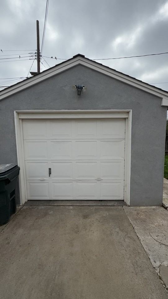 5102 Gordon Dr - Photo 3 of 16