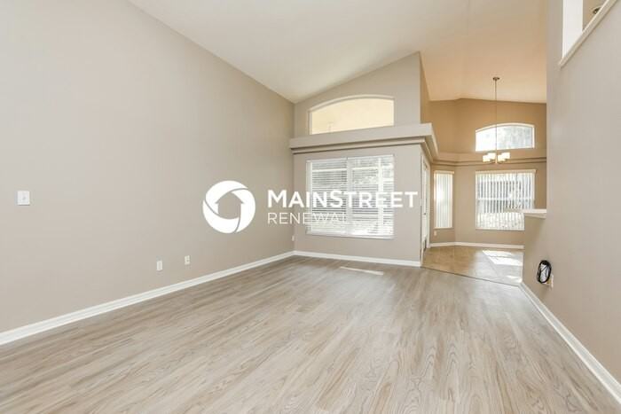 5483 Glen Oak Pl - Photo 3 of 16