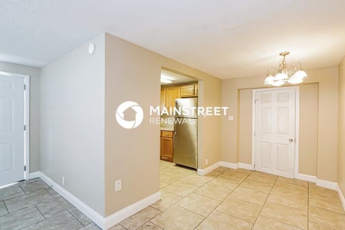 3204 N Highland Ave - Photo 5 of 18