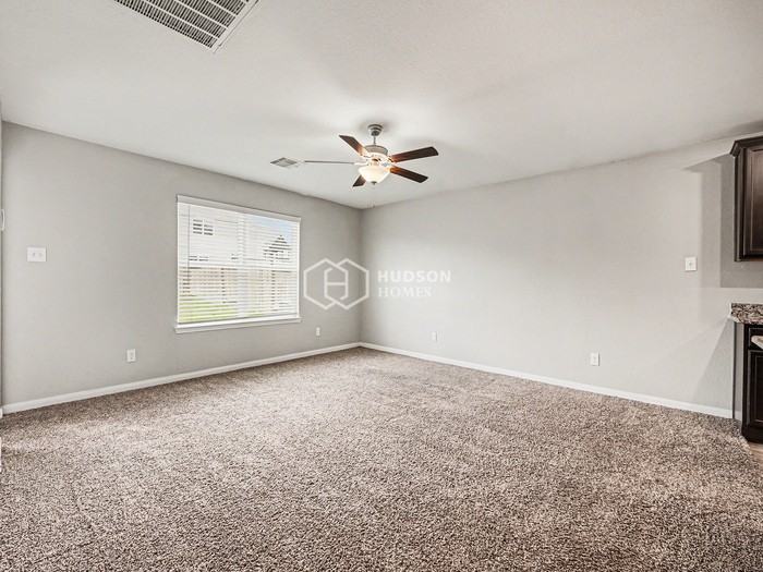 23022 Bellini Dr - Photo 7 of 26