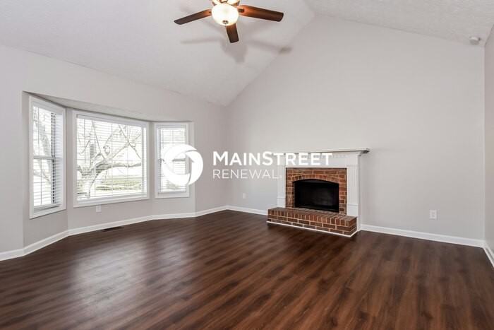 4254 Brandy Ann Dr - Photo 4 of 17