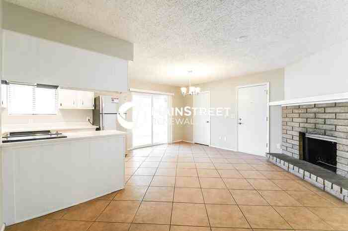 1716 W Sequoia Dr - Photo 3 of 15