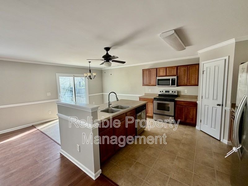 2418 Ferdinand Dr - Photo 5 of 21