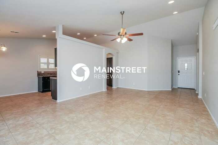 153 S Orlando - Photo 4 of 16