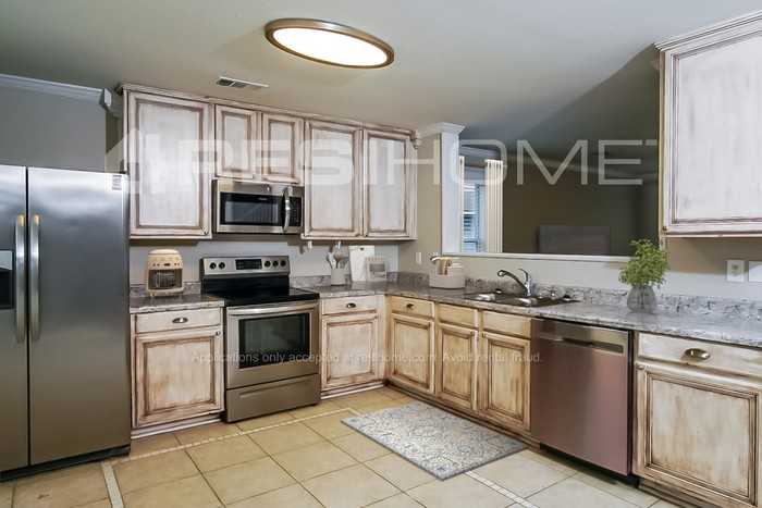 104 Fire Fly Ln - Photo 2 of 18