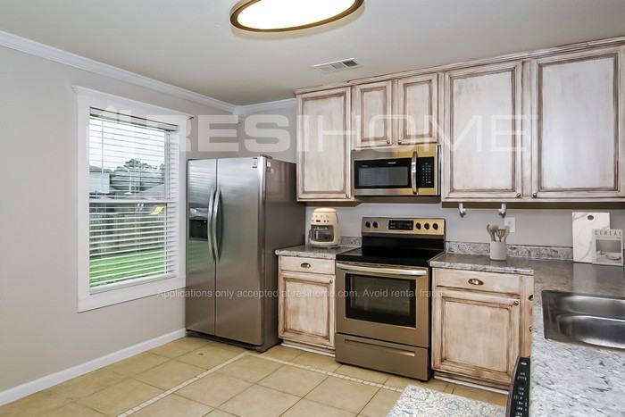 104 Fire Fly Ln - Photo 3 of 18