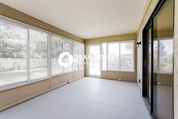 113 Ne 18th Pl - Photo 7 of 16