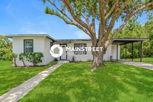 983 N Waycross Cir - Photo 1 of 1