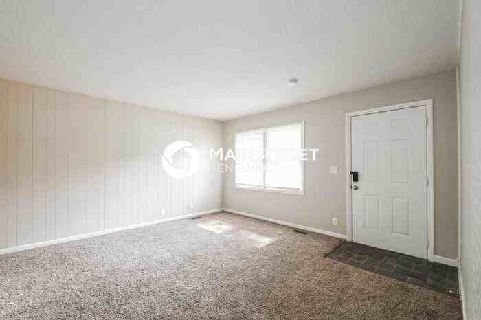 4315 Aspen Way - Photo 4 of 16