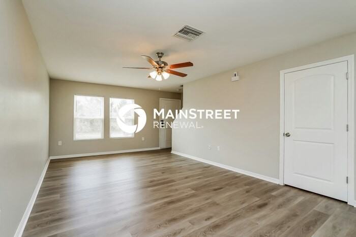 3202 37th St W - Photo 5 of 17