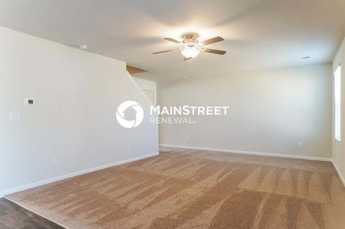 701 Cider Mill Way - Photo 4 of 17