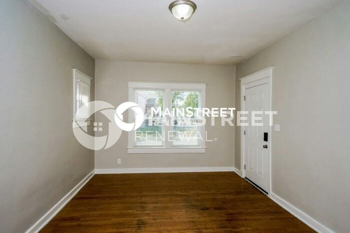 247 Cecil Ave - Photo 7 of 18