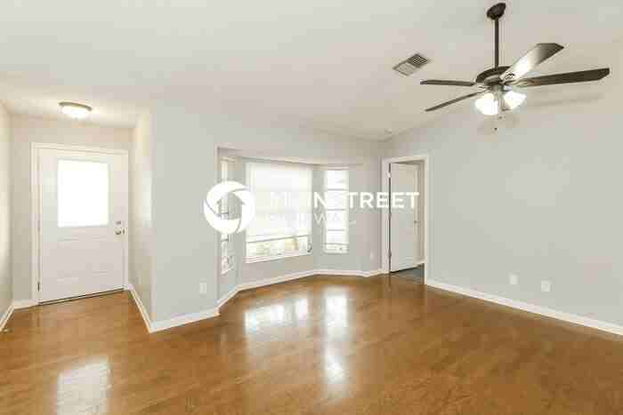 1469 Wise Dr - Photo 3 of 16