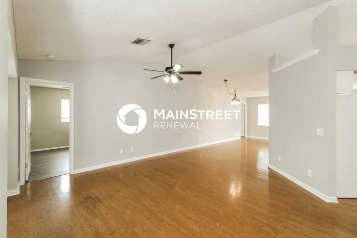 1469 Wise Dr - Photo 4 of 16