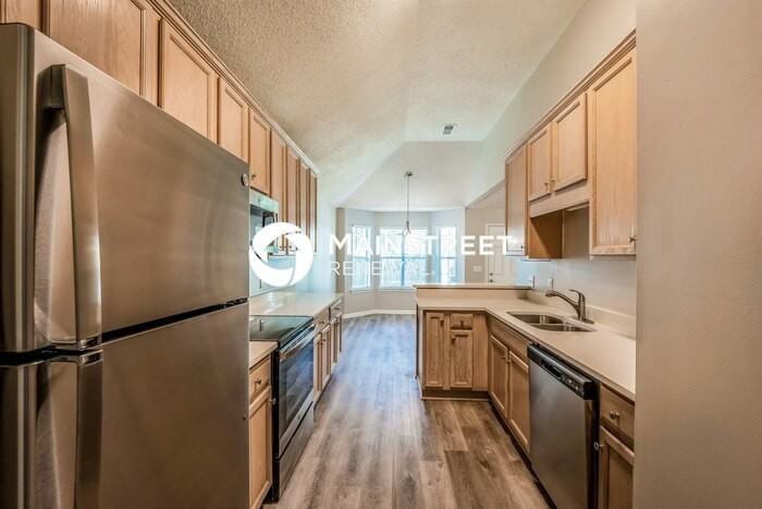 4928 Madison Cir - Photo 7 of 17