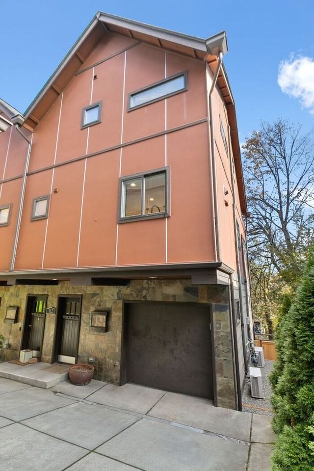 112 30th Ave #A - Photo 7 of 45