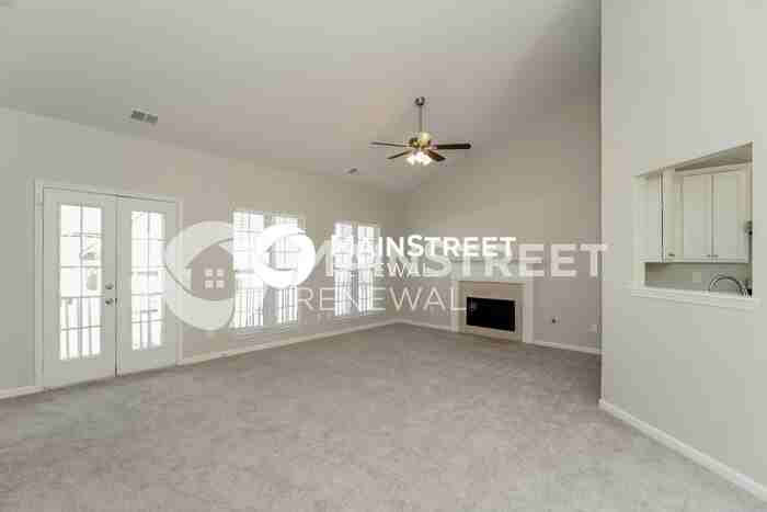 5010 Landover Way - Photo 5 of 18