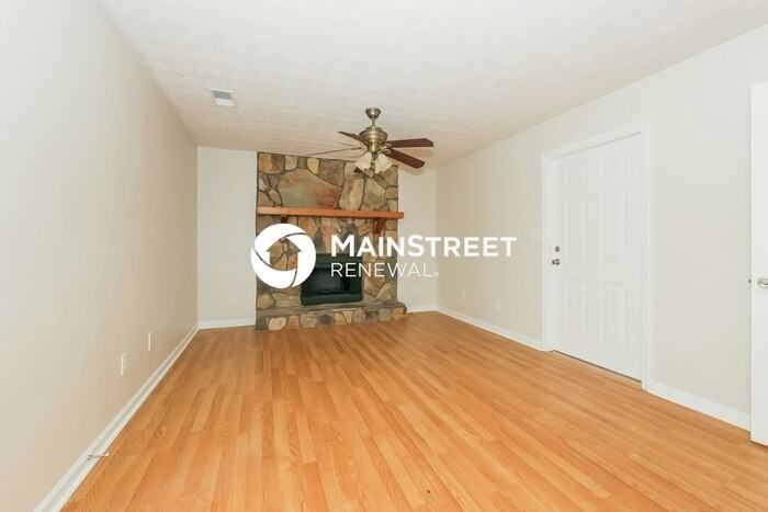 4595 Westminster Dr - Photo 2 of 17