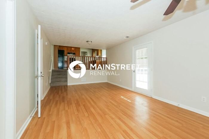 4595 Westminster Dr - Photo 5 of 17