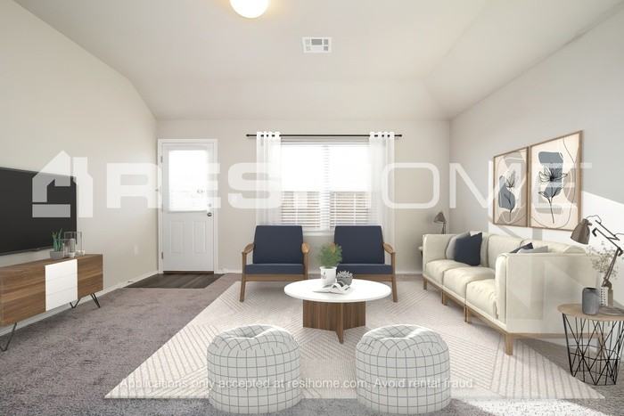 11709 Jude Way - Photo 4 of 16