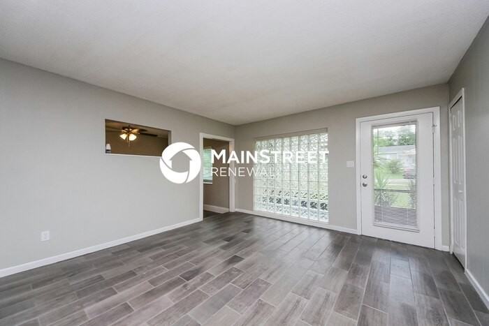 1008 Armada Ct - Photo 4 of 16