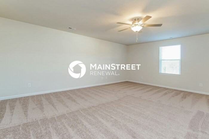 216 Indian Summer St - Photo 5 of 17